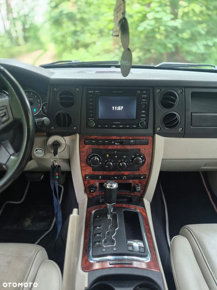Jeep Commander 3.0 CRD DPF Automatik Limited - 37