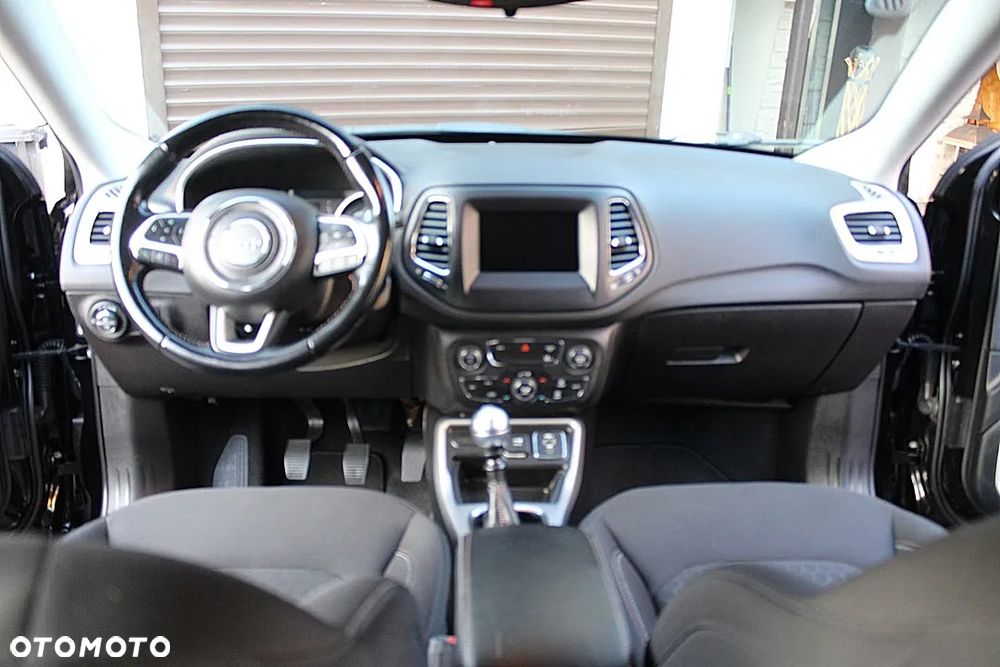 Jeep Compass 1.3 TMair Longitude FWD S&S - 15