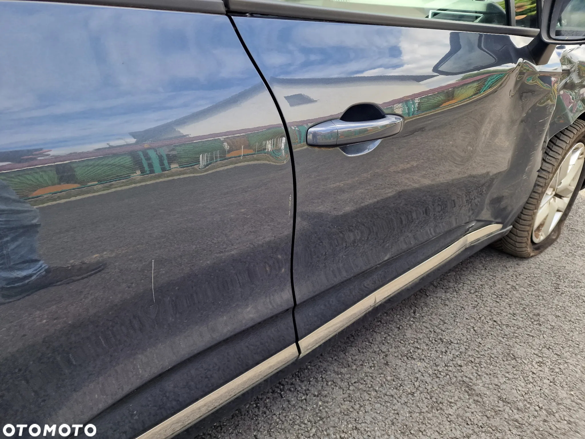 Renault Clio BLUE dCi 100 EVOLUTION - 31