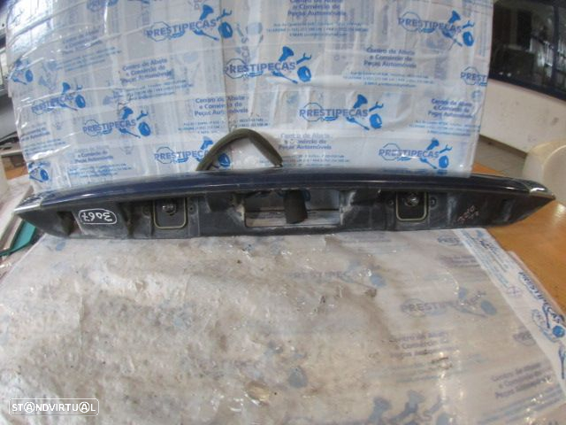 Grelha Friso 0K53A51270 KIA CARNIVAL 2005 2.9CRDI  16V 145Cv 5P AZUL TR GRE MATRICULA - 2