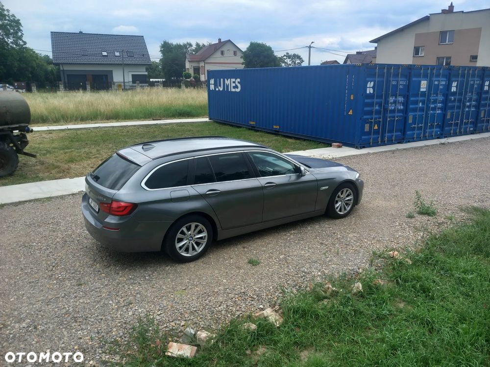 BMW Seria 5 520d - 12