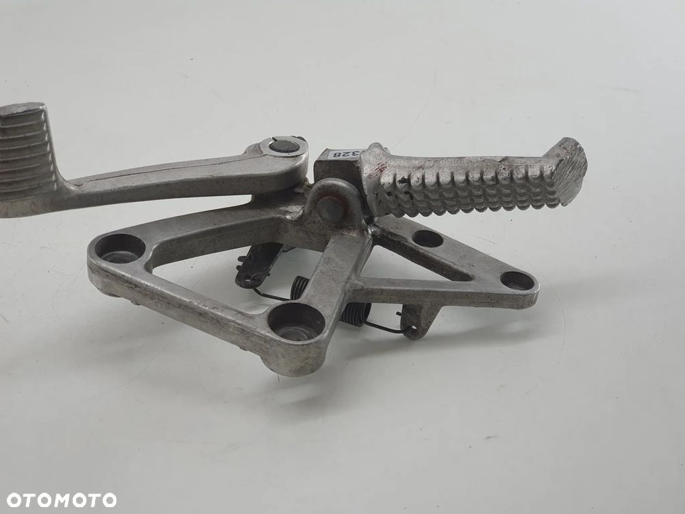 SET PRAWY DZWIGNIA HAMULCA PODNOZEK  HONDA VFR 750 RC 24 - 5