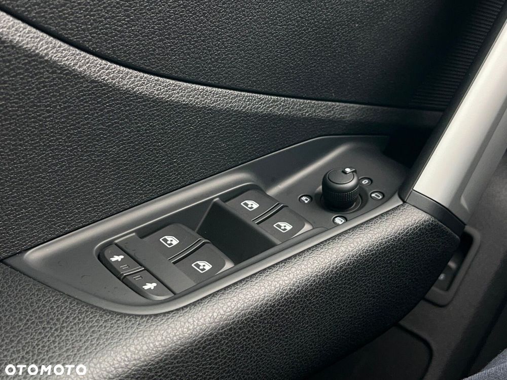 Audi Q2 35 TFSI Advanced S tronic - 29