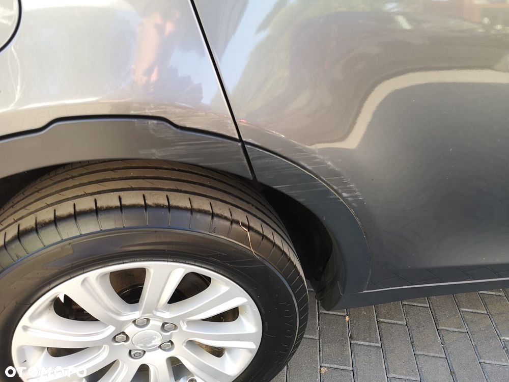 Land Rover Discovery Sport D180 R-Dynamic - 27