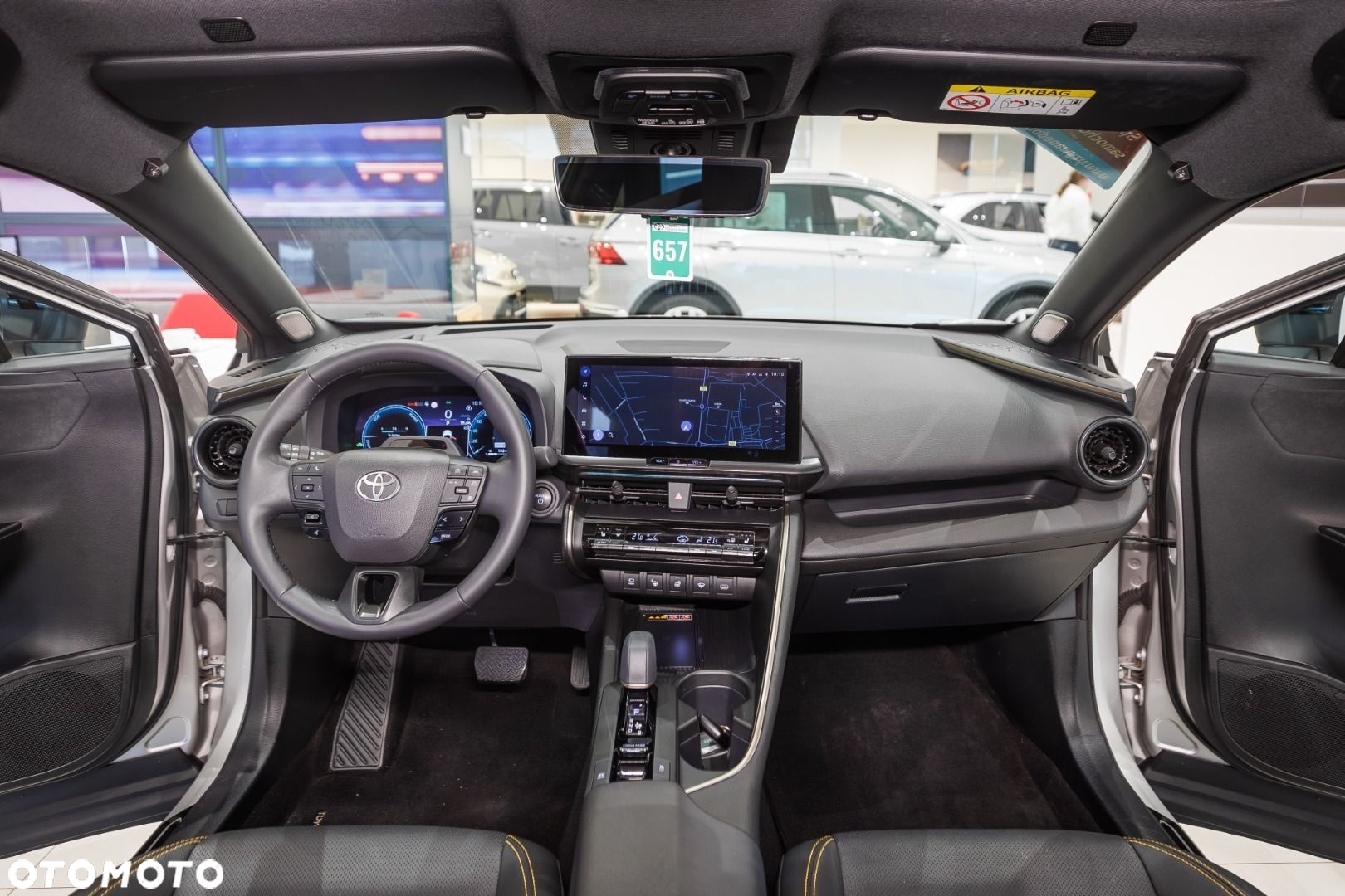 Toyota C-HR - 11