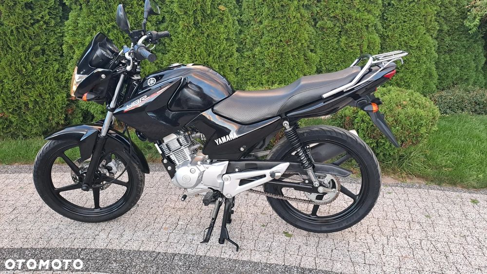 Yamaha YBR - 24