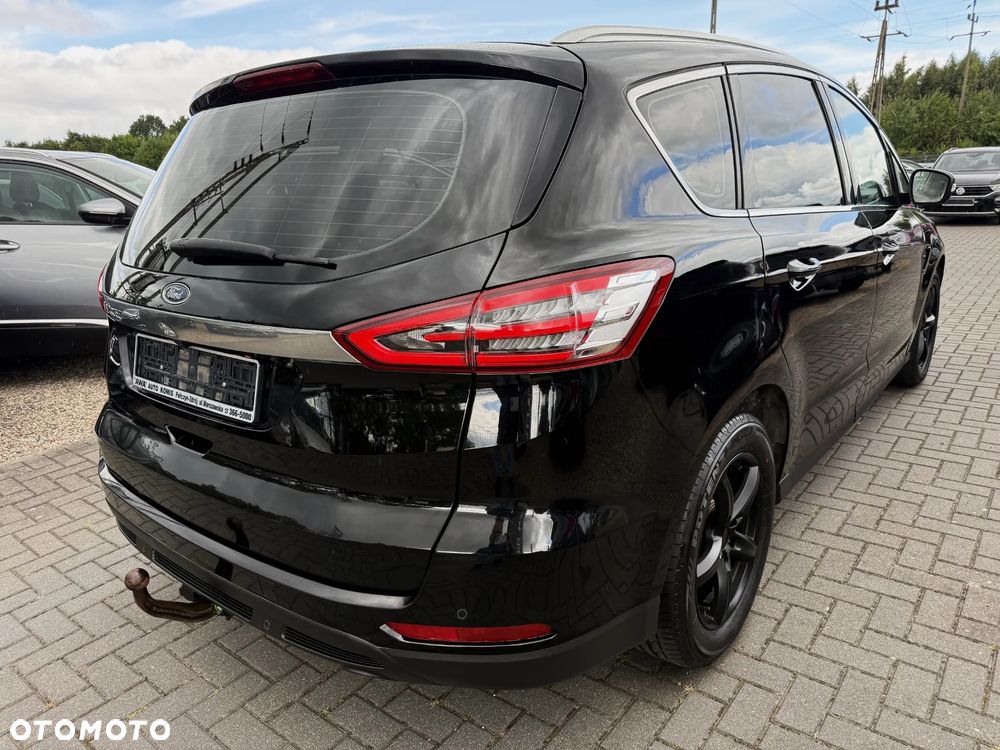 Ford S-Max 2.0 EcoBlue Titanium - 4