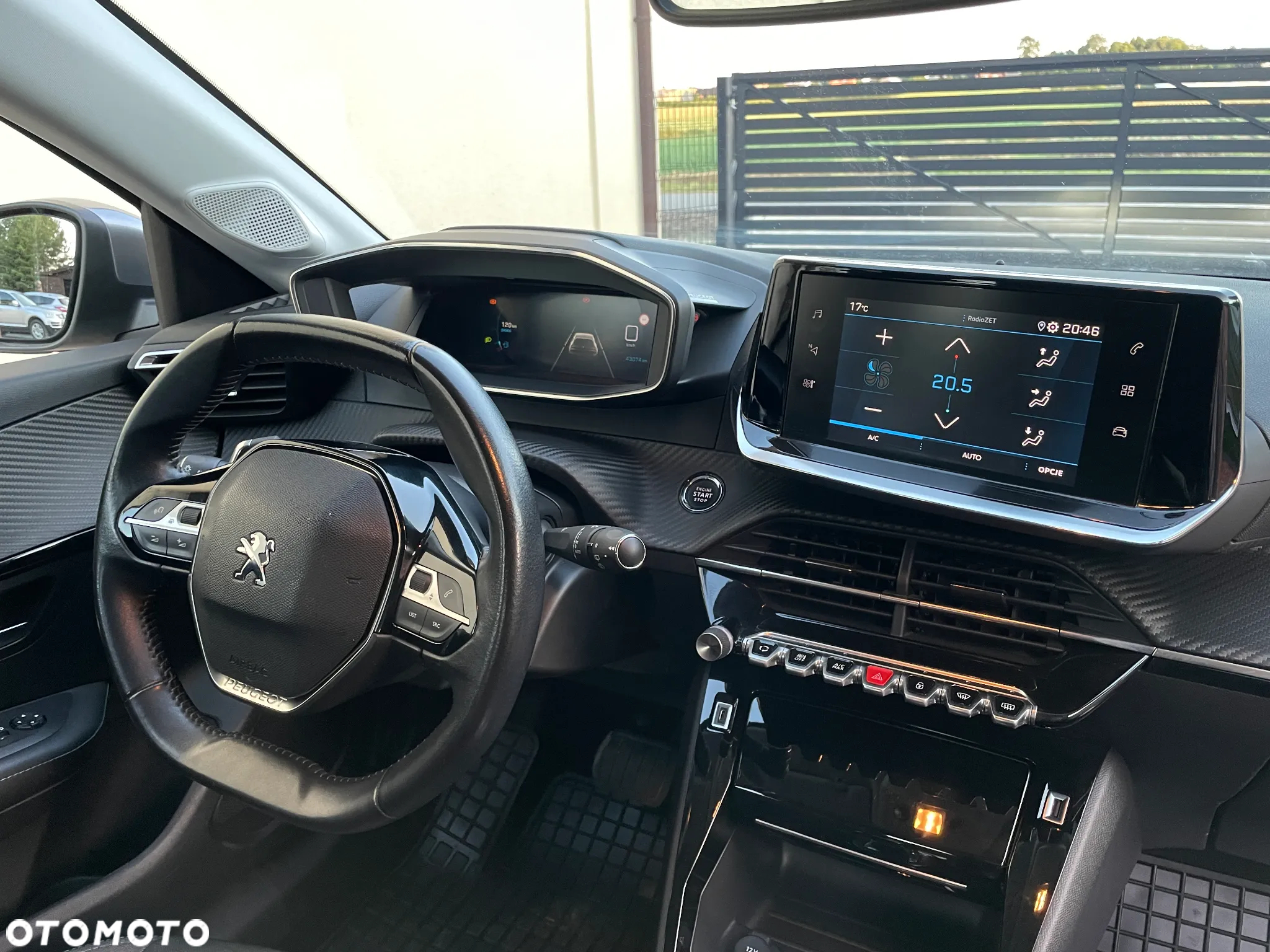 Peugeot 208 PureTech 100 EAT8 Allure Pack - 8