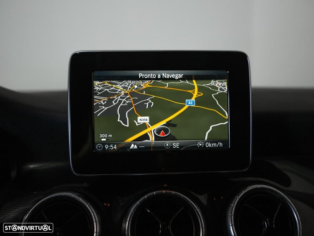 Mercedes-Benz CLA 200 - 19