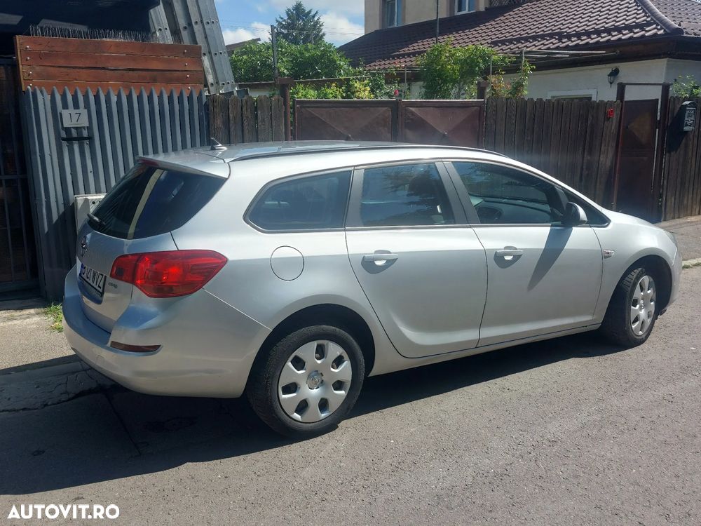 Opel Astra - 4