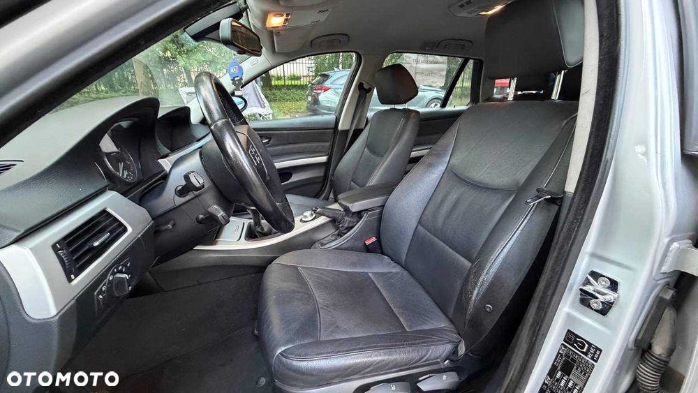 BMW Seria 3 - 15
