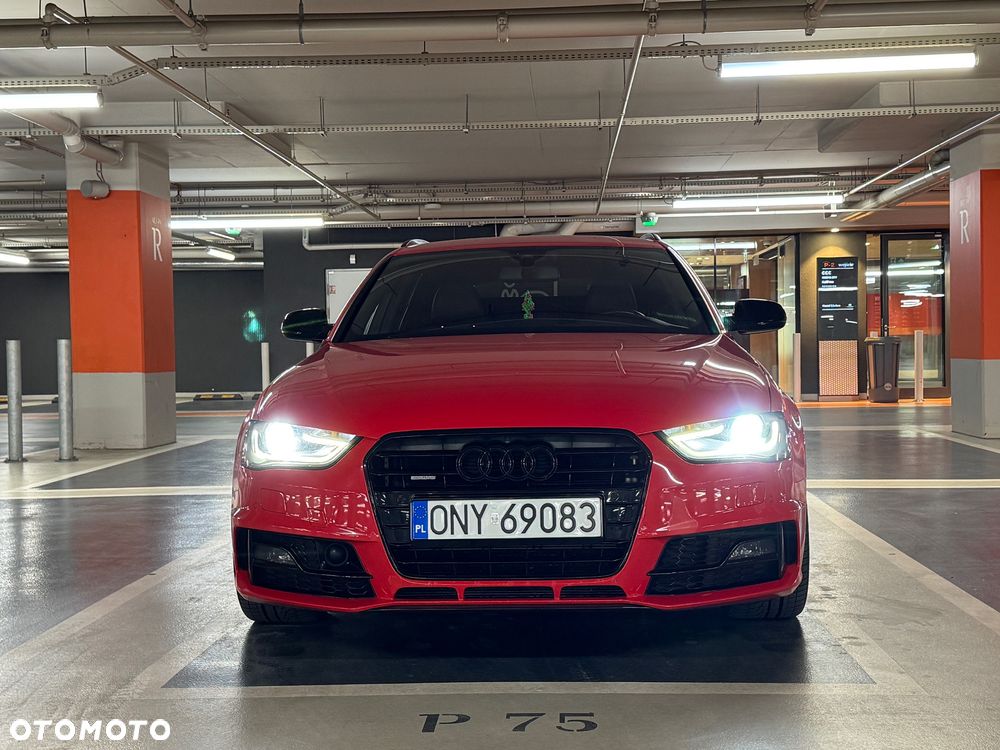 Audi A4 Avant 2.0 TDI DPF clean diesel quattro S tronic S line Sportpaket - 3