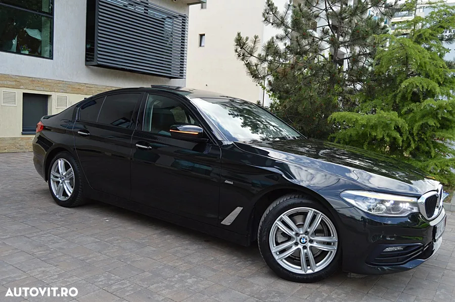 BMW Seria 5 520d xDrive AT - 21
