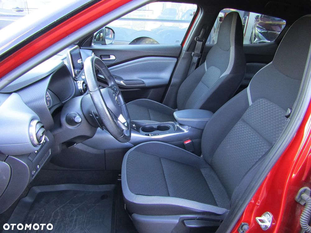 Nissan Juke 1.0 DIG-T N-Connecta DCT - 20