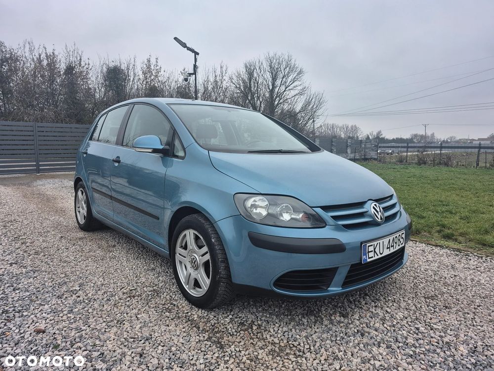 Volkswagen Golf Plus - 12