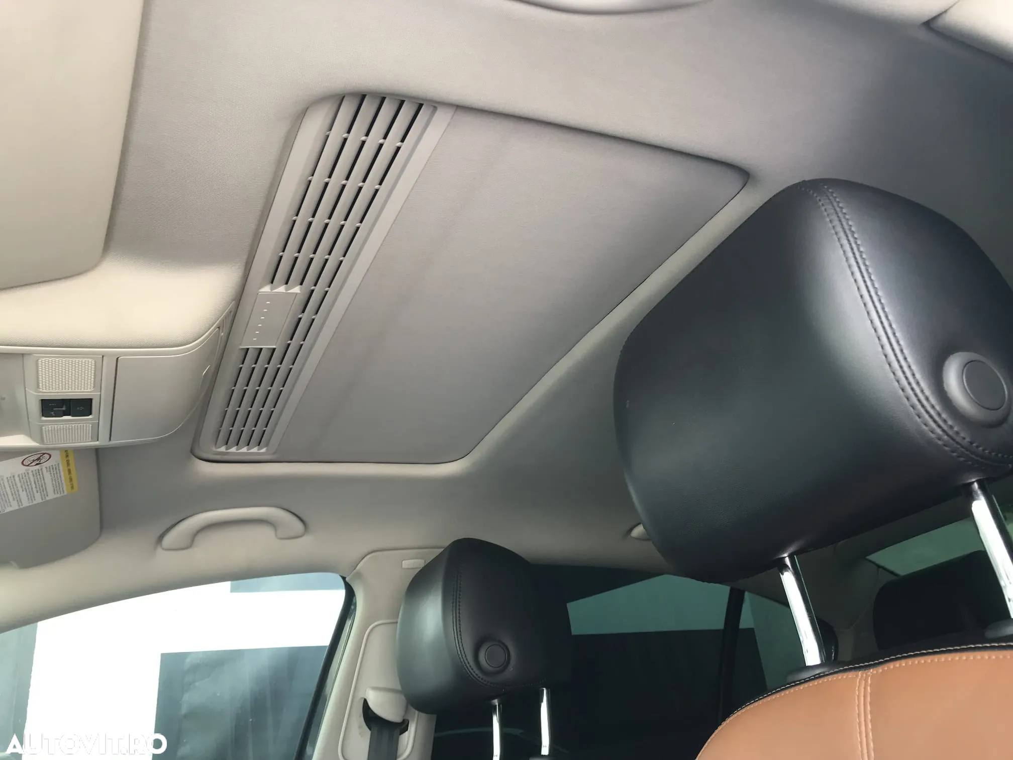 Volkswagen Passat 2.0 TDI DSG BlueMotion Technology Highline - 34
