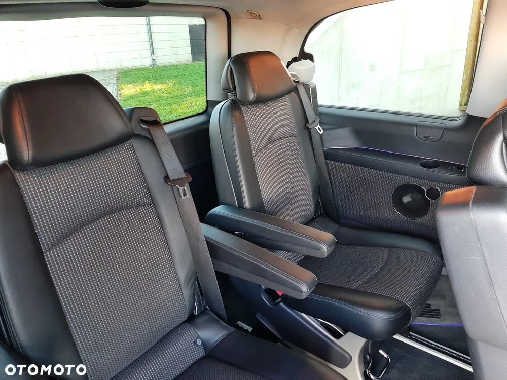 Mercedes-Benz Viano 3.0 CDI DPF kompakt Automatik Trend Edition - 31