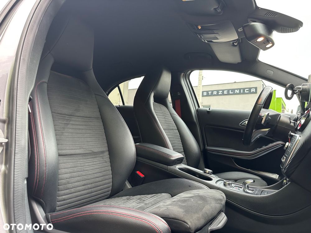 Mercedes-Benz Klasa A AMG 45 4-Matic - 10