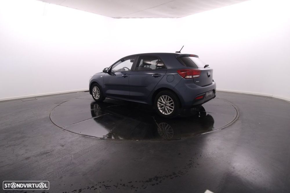 Kia Rio 1.2 CVVT Dynamic - 4