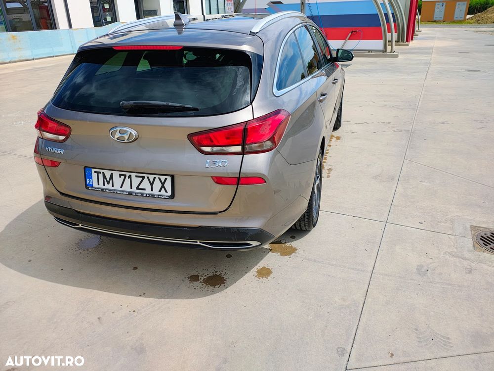Hyundai i30 Wagon 1.5 160CP MHEV 48V M/T Highway - 3