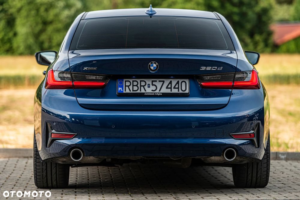 BMW Seria 3 320d xDrive Sport Line Shadow - 17