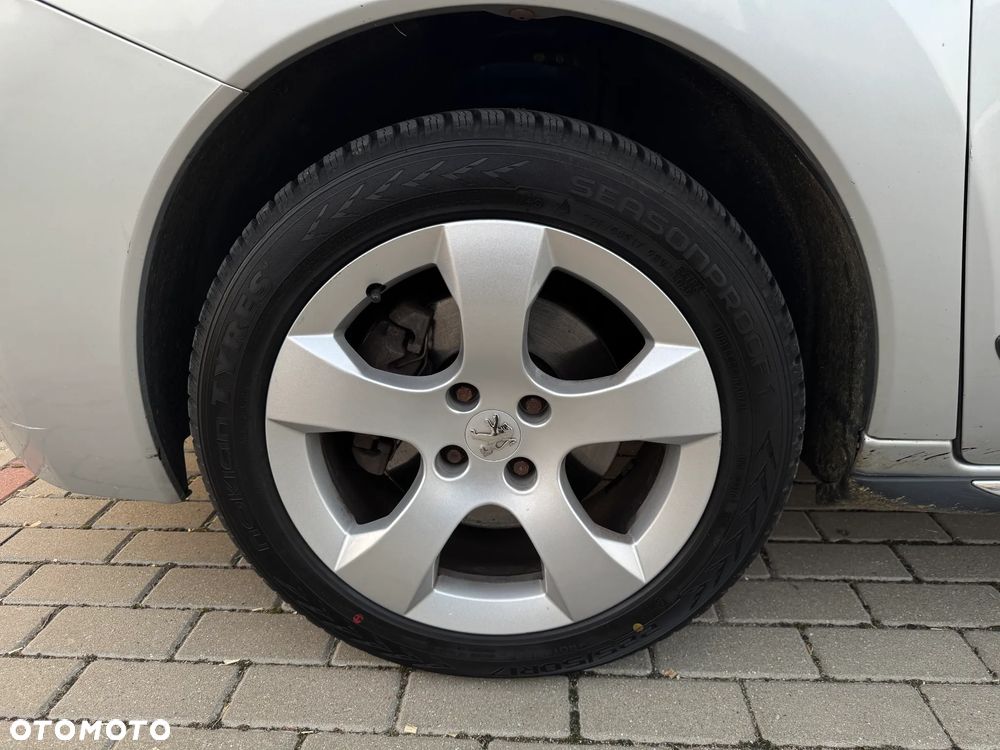 Peugeot 3008 2.0 HDi Allure - 37