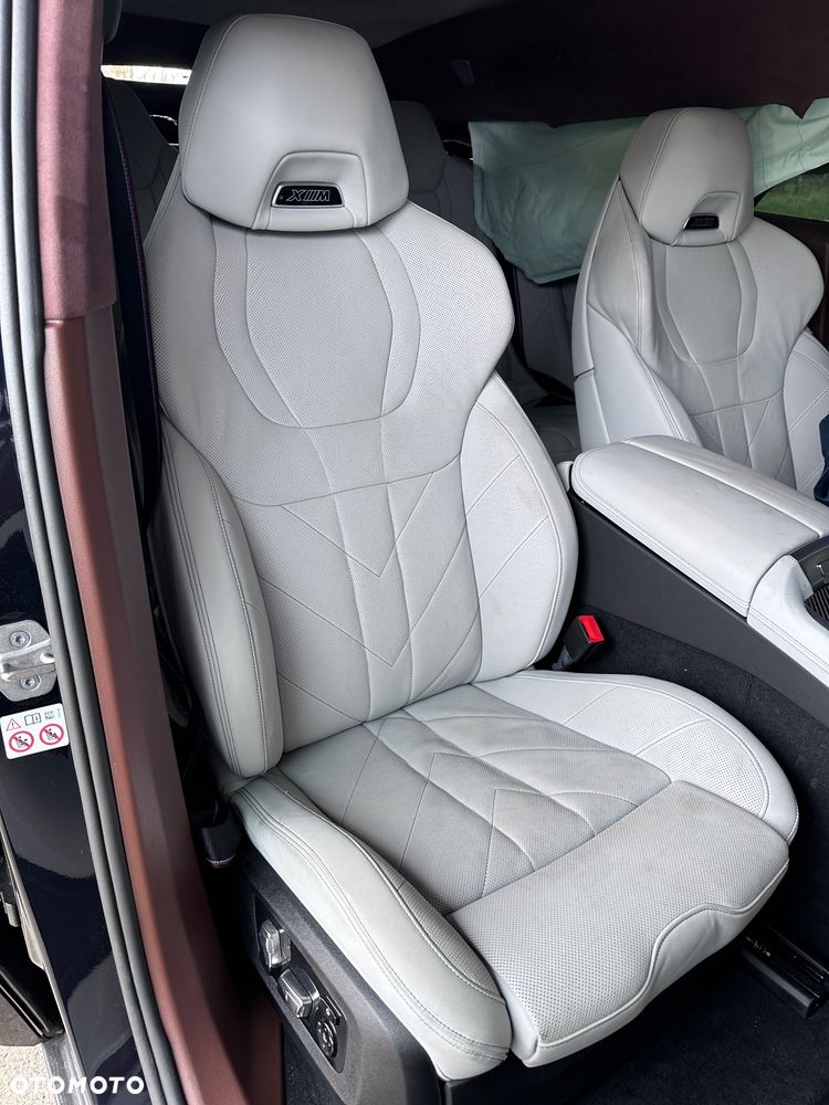 BMW XM PHEV sport - 19