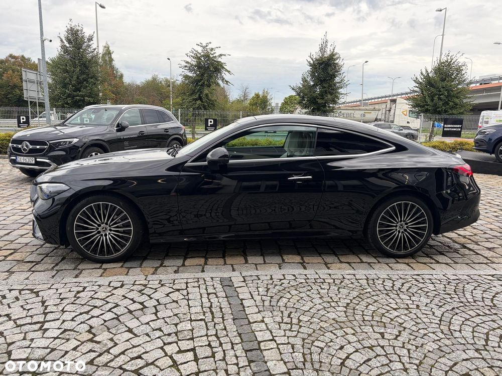 Mercedes-Benz CLE 300 4Matic 9G-TRONIC Edition AMG Line - 7