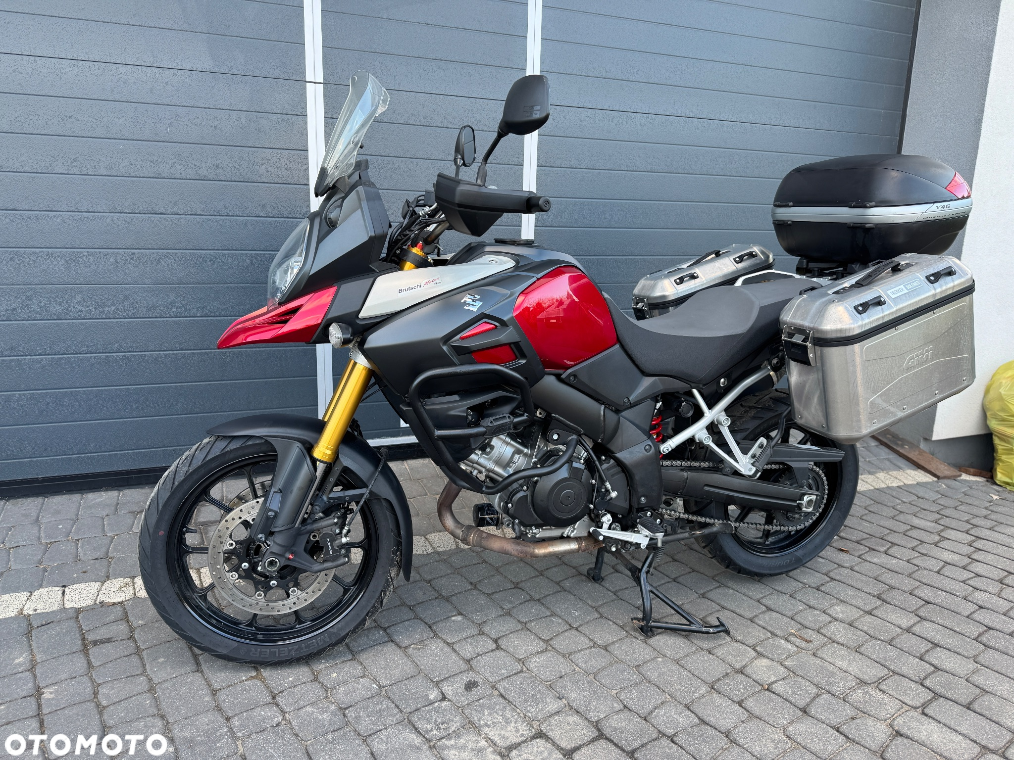 Suzuki V-STROM - 2