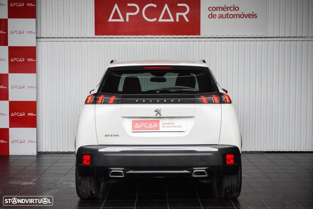 Peugeot 2008 - 5