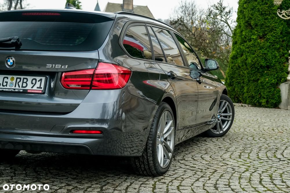 BMW Seria 3 318d Luxury Line - 7