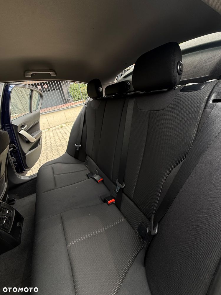 BMW Seria 1 118d Advantage - 13