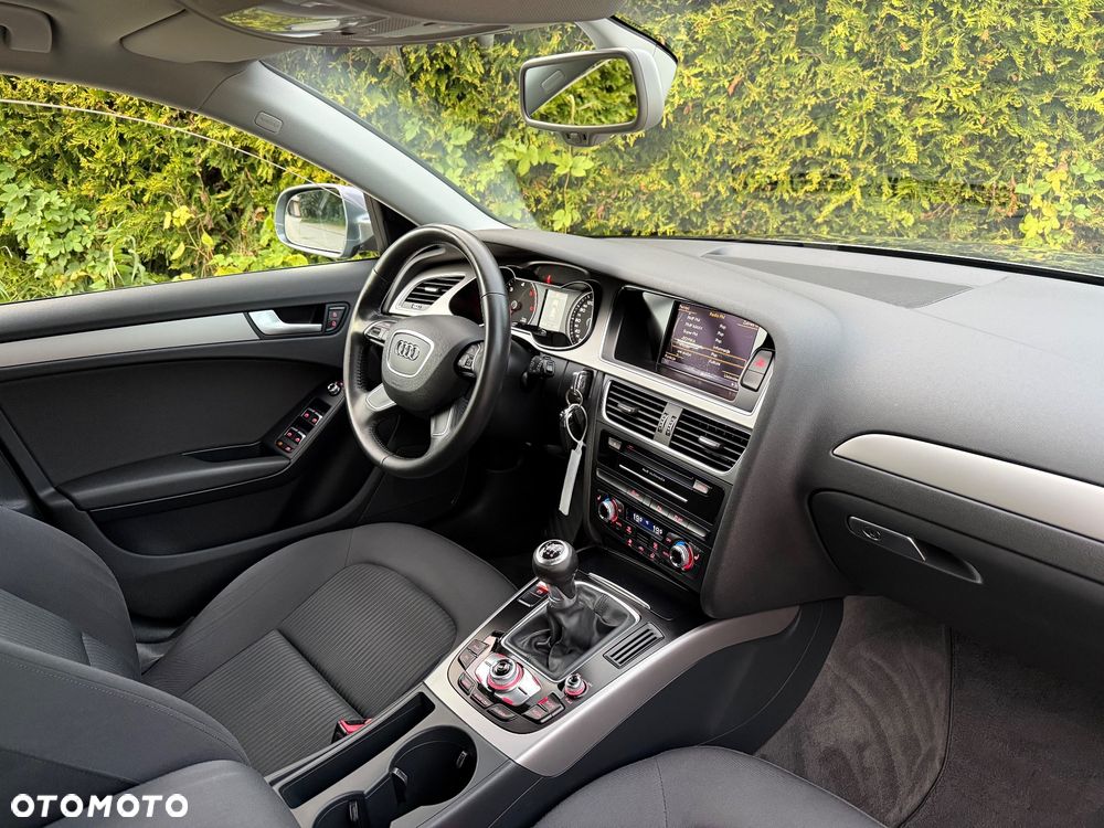 Audi A4 Avant 2.0 TDI DPF Attraction - 19