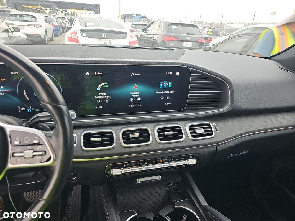 Mercedes-Benz GLE - 13