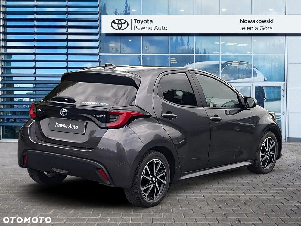 Toyota Yaris Hybrid 1.5 Comfort - 2