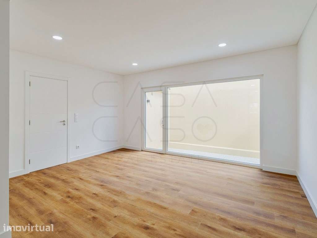 NOVO - Moradia de T4+2 no Bairro da Conceição - Grande imagem: 5/58