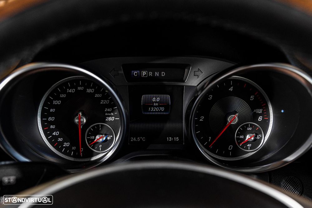 Mercedes-Benz SLC 250 d - 12