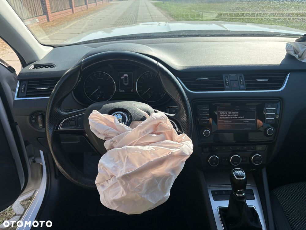 Skoda Octavia 1.6 TDI DPF Active - 10