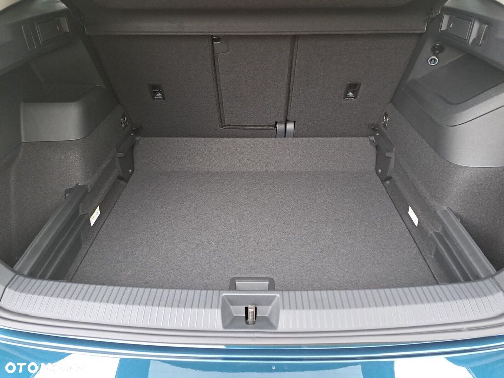 Volkswagen Tiguan - 17