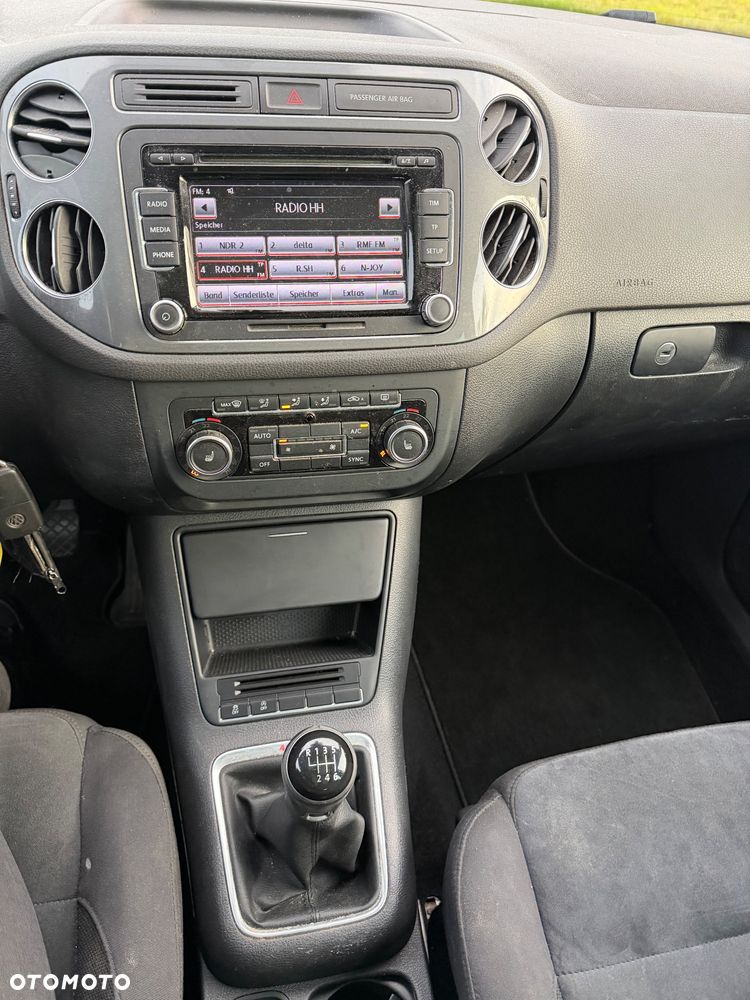 Volkswagen Tiguan - 26