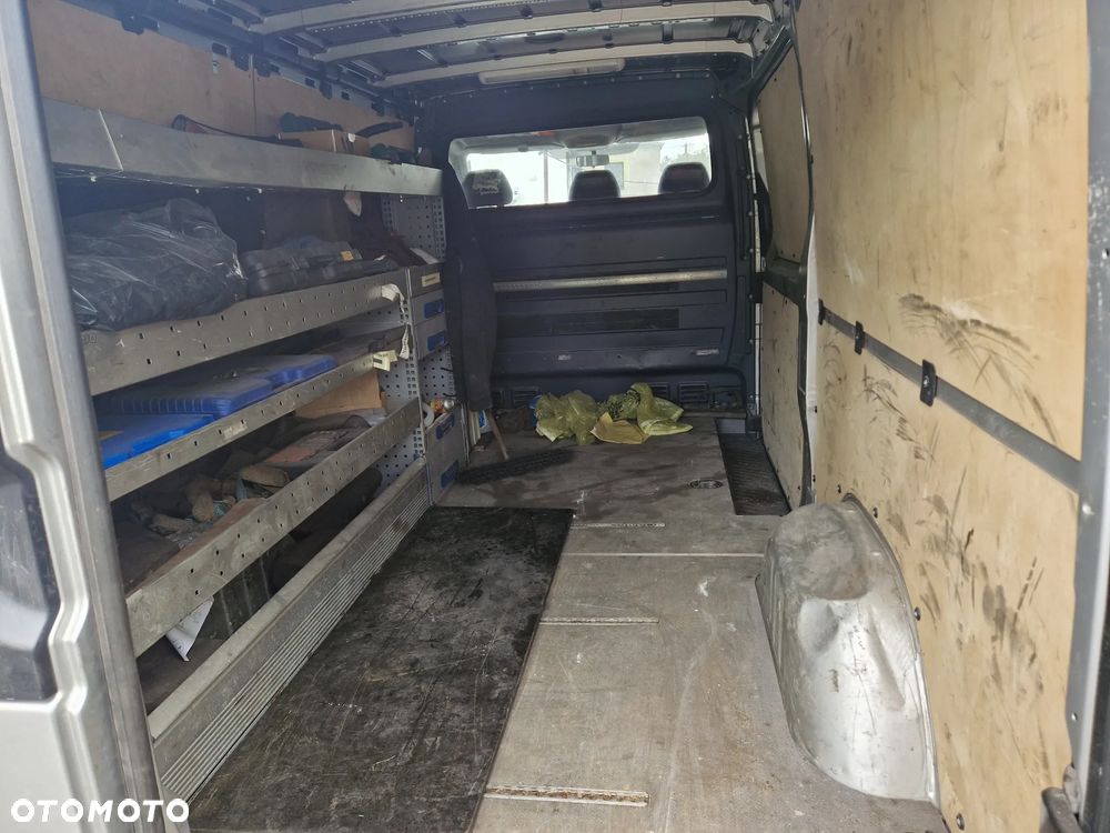 Mercedes-Benz Sprinter - 4
