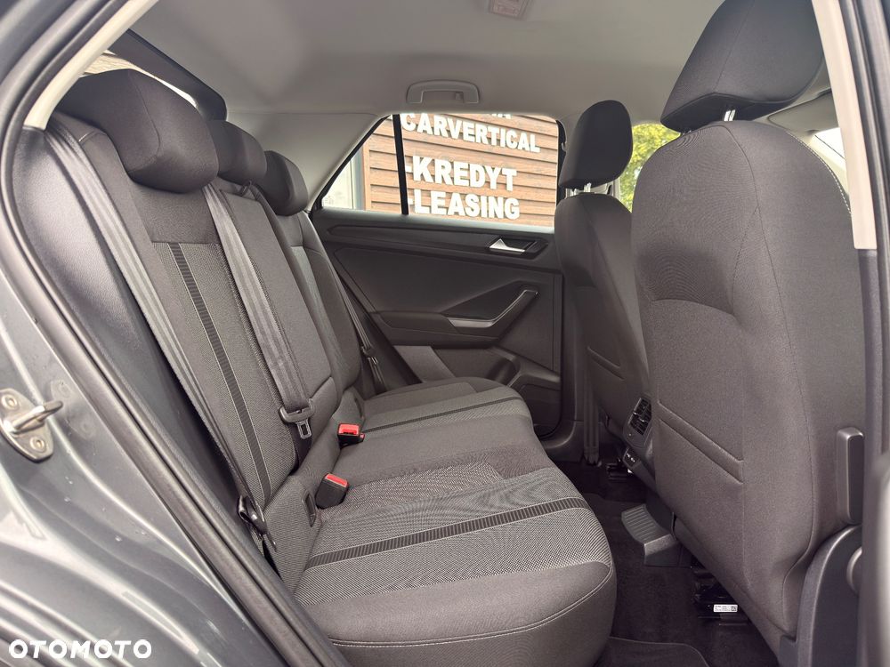 Volkswagen T-Roc 1.5 TSI ACT OPF DSG IQ.DRIVE - 17