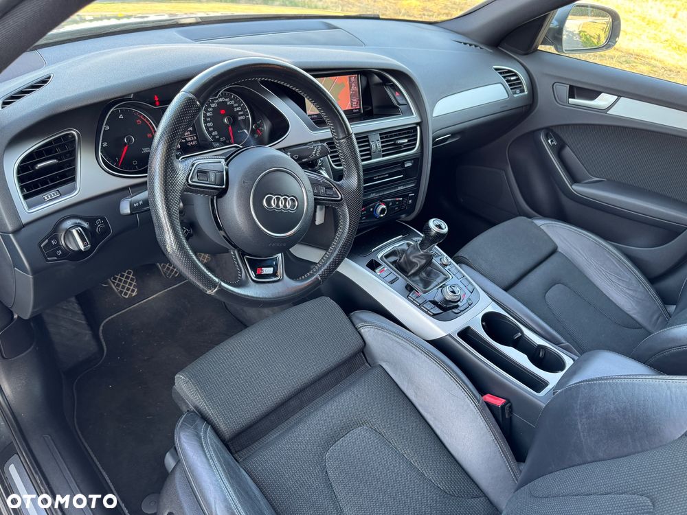 Audi A4 Avant 2.0 TDI DPF S line Sportpaket - 11