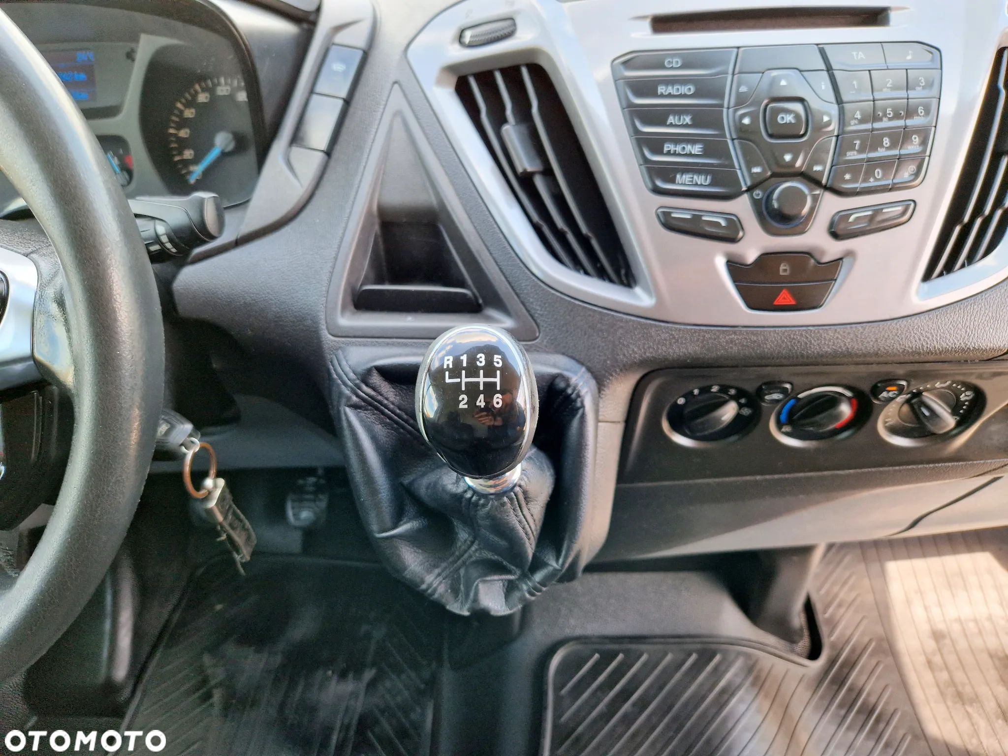Ford TRANSIT CUSTOM 2,2TDCI 125 KONNY DŁUGI L2H1 LONG KLIMA GWARANCJA - 18
