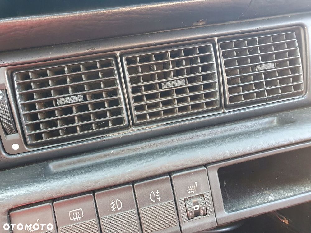BOCZEK lewy kierowcy AUDI 100 cygaro kombi kwadraciak 1.6 1.8 benz ŁADNY - 8