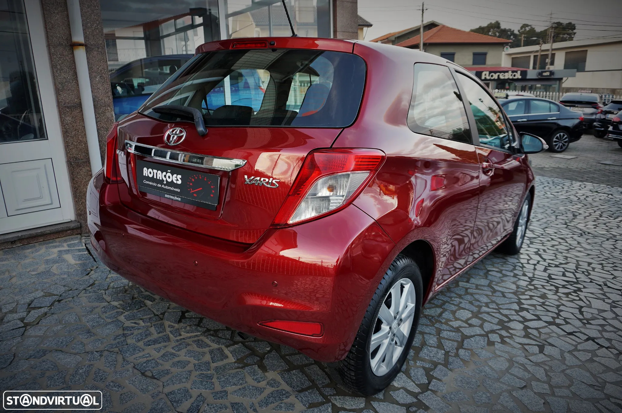 Toyota Yaris 1.0 VVT-i Comfort+AC - 5