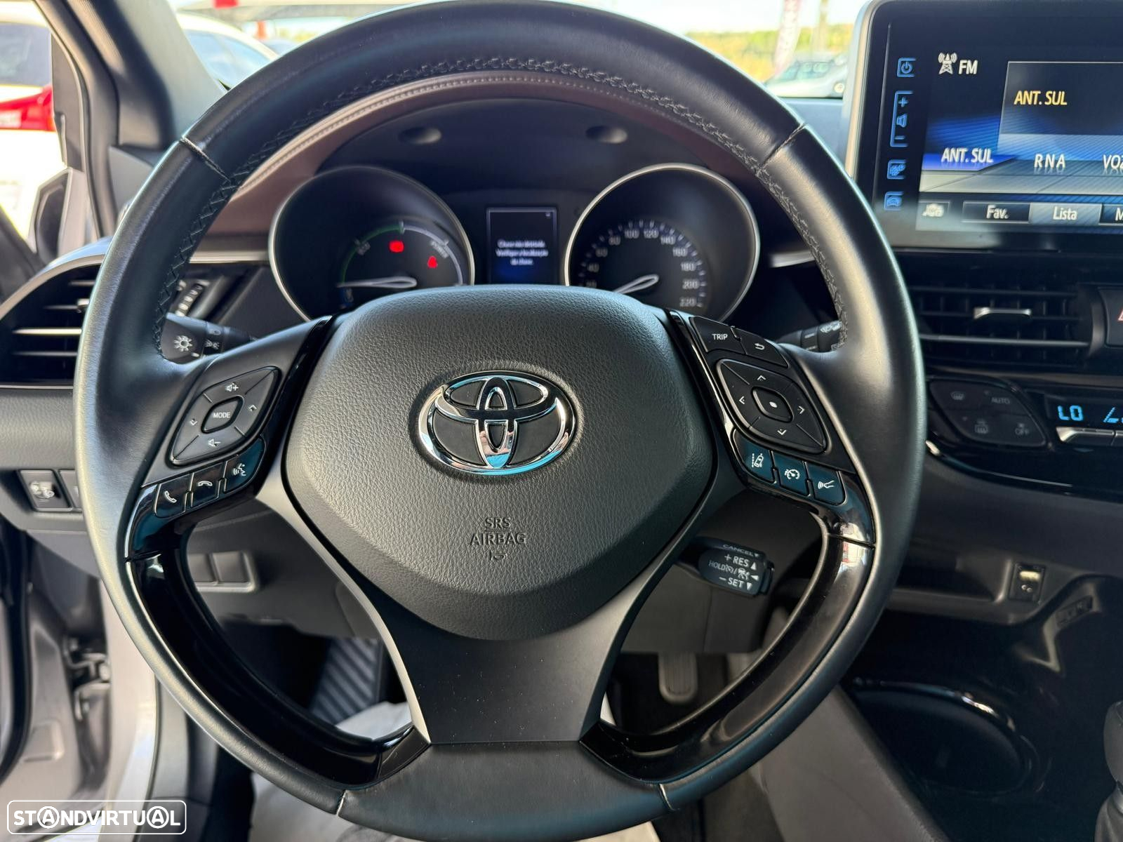 Toyota C-HR 1.8 Hybrid Exclusive+P.Luxury - 15