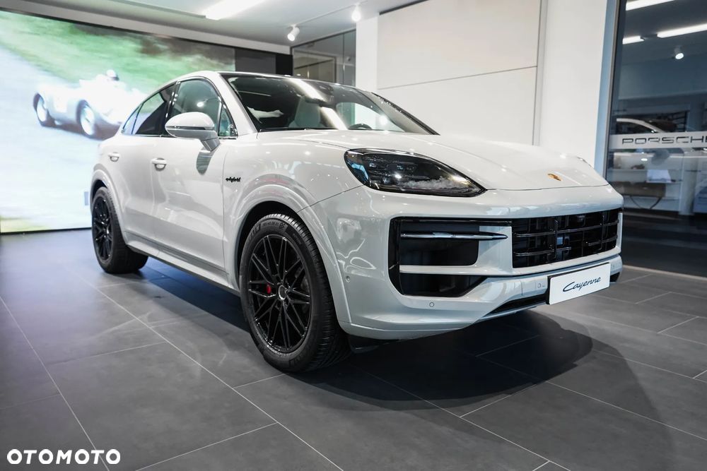 Porsche Cayenne S E-Hybrid PHEV Black Edition - 3