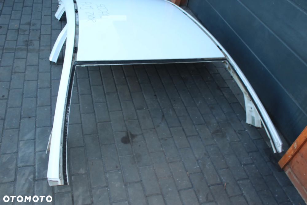 DACH SŁUPKI OPEL ASTRA J SEDAN Z40R - 7