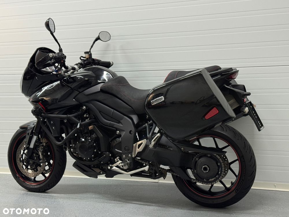 Triumph Tiger - 16